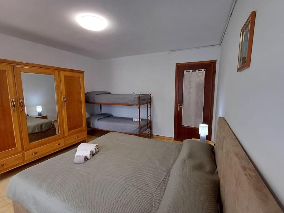 Casa Vacanza Leonardo Apartment Chambave Екстериор снимка